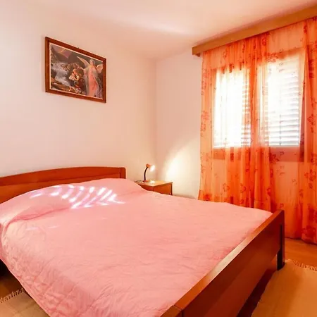 House Ivana Dom wakacyjny *