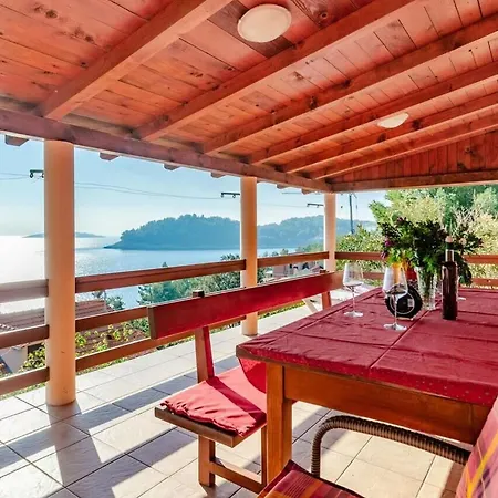 House Ivana Ferienhaus *